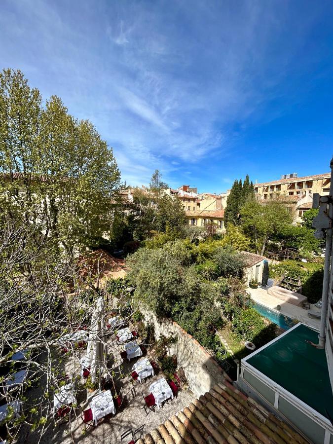 Un Moment Suspendu Apartment Aix-en-Provence Exterior foto